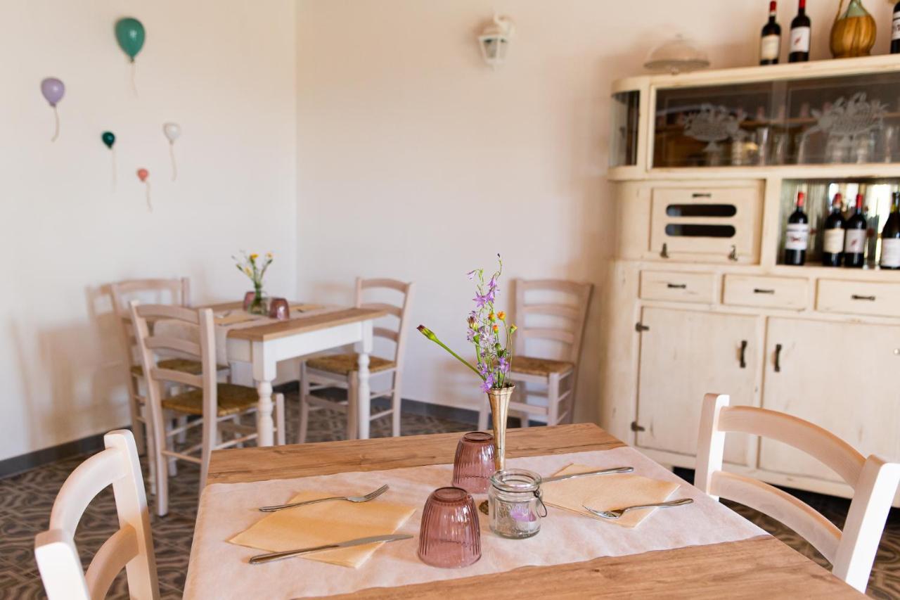Agriturismo I Millepini Case Malva Екстериор снимка