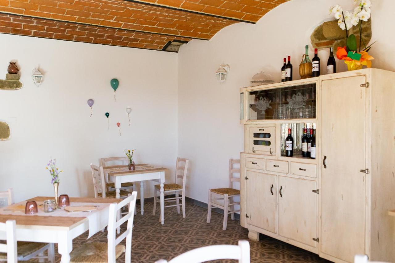 Agriturismo I Millepini Case Malva Екстериор снимка