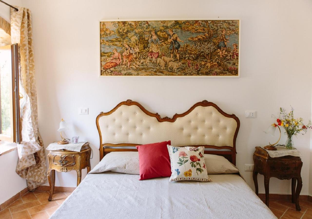 Agriturismo I Millepini Case Malva Екстериор снимка