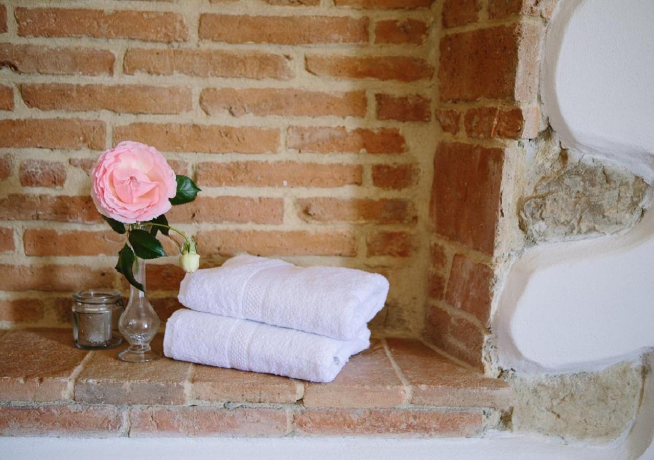 Agriturismo I Millepini Case Malva Екстериор снимка
